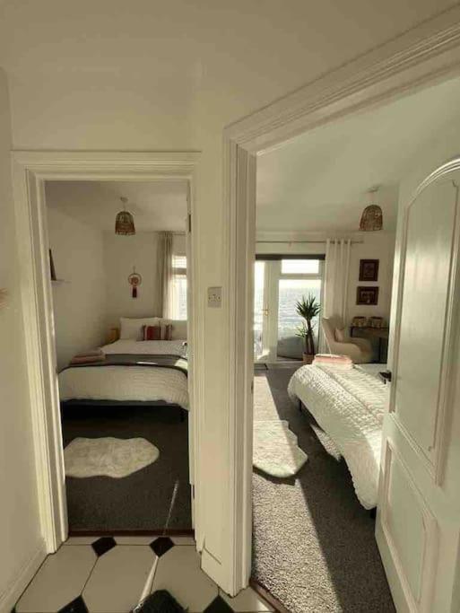 Relax With Spectacular Views And Hot Tub Villa Kircubbin Bagian luar foto