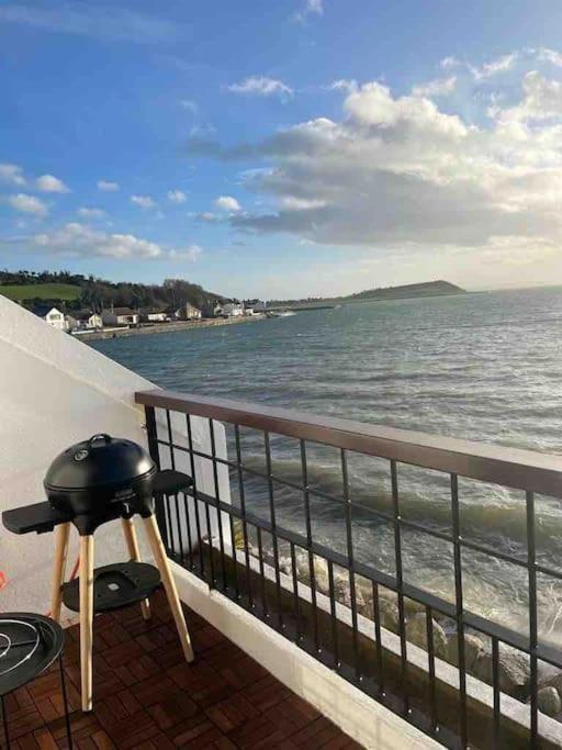Relax With Spectacular Views And Hot Tub Villa Kircubbin Bagian luar foto